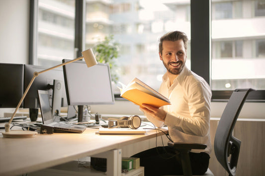 Guide du Business Casual : Trouver le Bon Équilibre