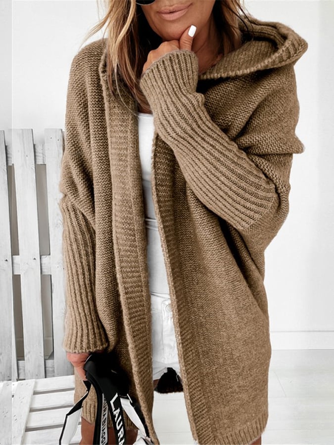Veste avec capuche et coutures simples