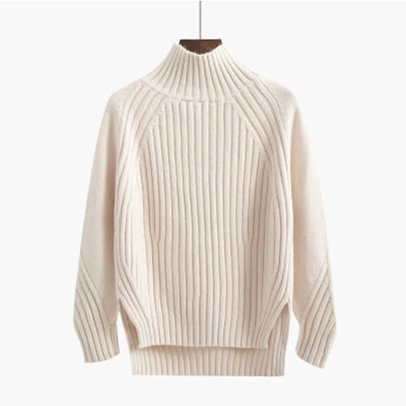 Pull à col roulé pour femmes avec une touche élégante.
