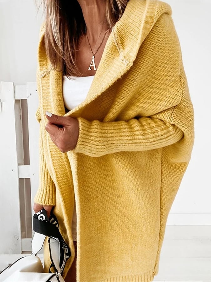 Veste avec capuche et coutures simples