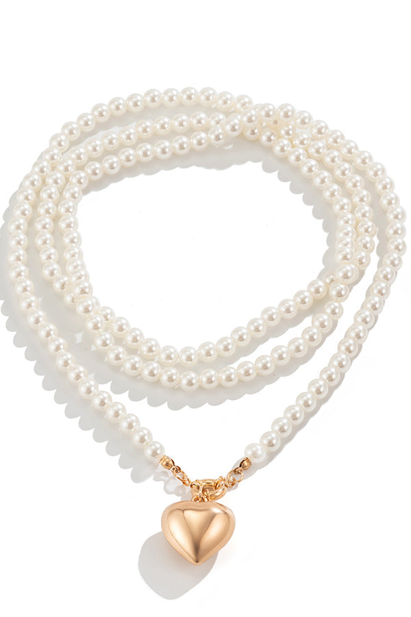 Collier multi-couches cœur et perles élégant