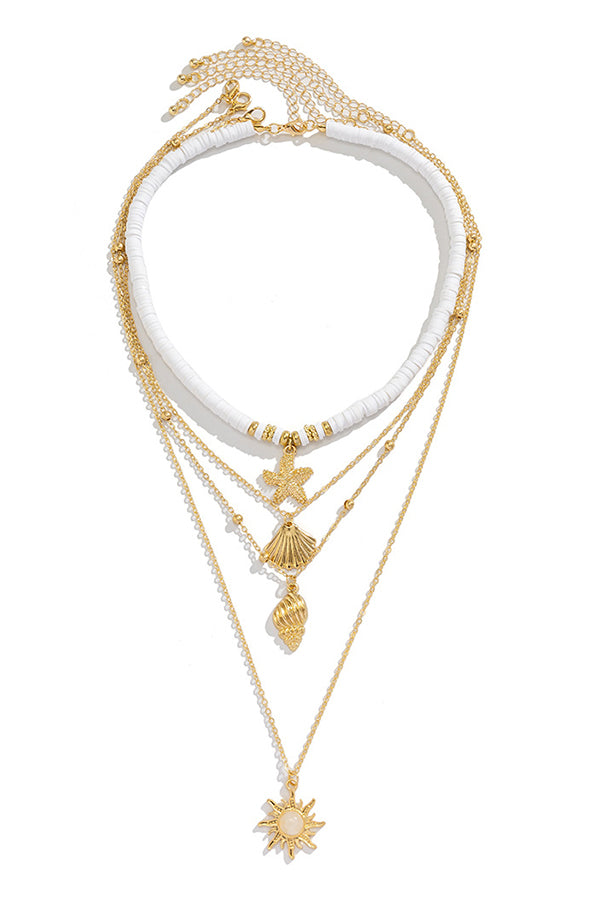 Collier multicouche avec perles et coquillages